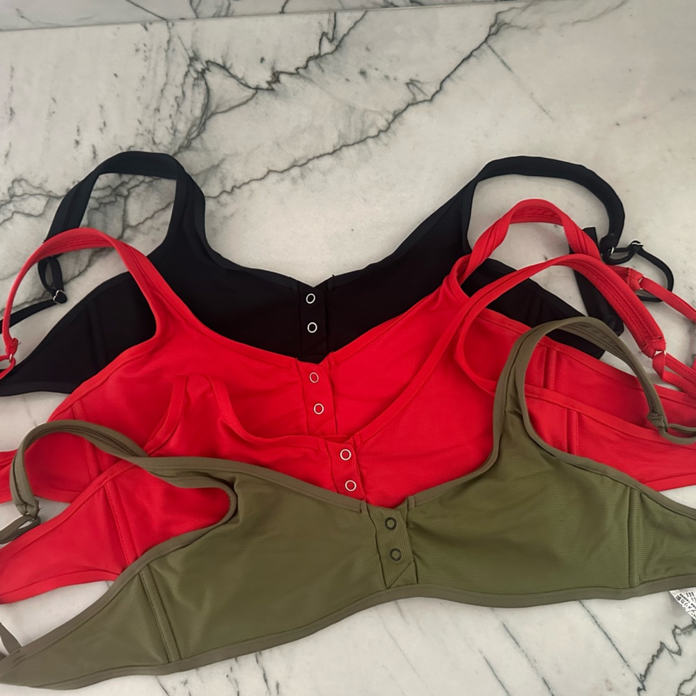 Tavik medium underwire swim top M lot of 4